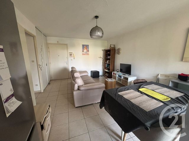 Appartement F2 à louer - 2 pièces - 40.82 m2 - LATTES - 34 - LANGUEDOC-ROUSSILLON - Century 21 Terre Du Sud