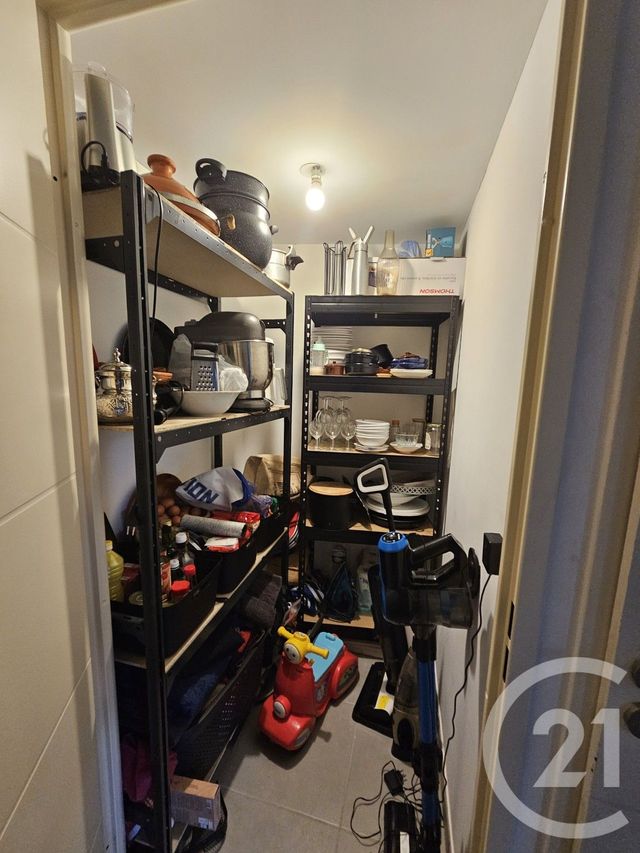 Afficher la photo en grand Appartement F3 à vendre - 3 pièces - 66.28 m2 - JUVIGNAC - 34 - LANGUEDOC-ROUSSILLON - Century 21 Terre Du Sud