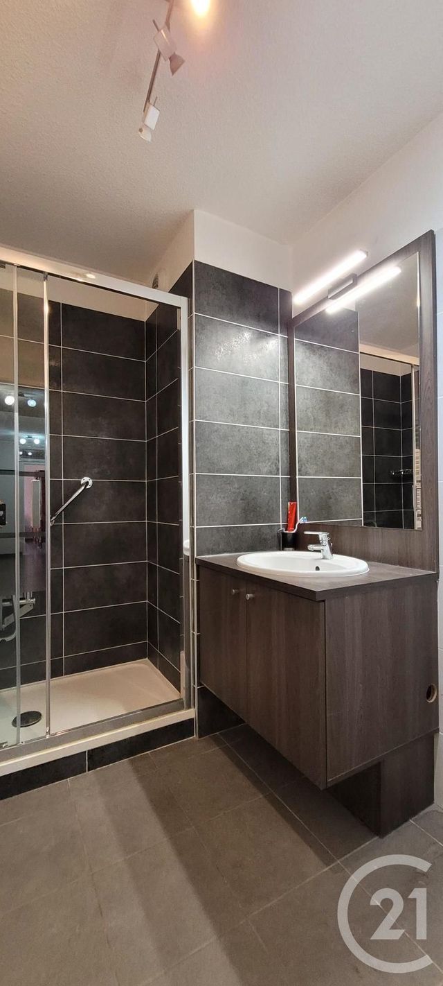 Appartement F3 à vendre - 3 pièces - 66.27 m2 - LATTES - 34 - LANGUEDOC-ROUSSILLON - Century 21 Terre Du Sud