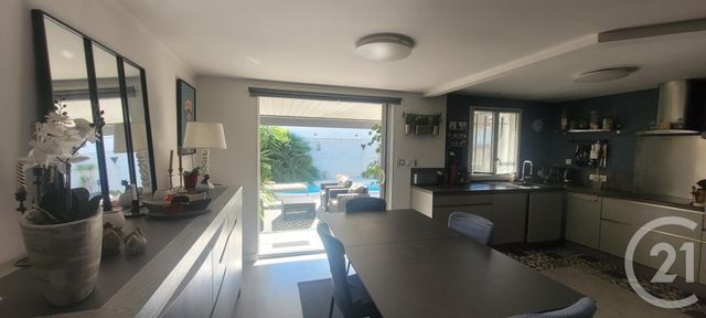 maison à vendre - 4 pièces - 77.22 m2 - VILLENEUVE LES MAGUELONE - 34 - LANGUEDOC-ROUSSILLON - Century 21 Terre Du Sud