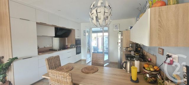 maison à vendre - 4 pièces - 88.38 m2 - VILLENEUVE LES MAGUELONE - 34 - LANGUEDOC-ROUSSILLON - Century 21 Terre Du Sud