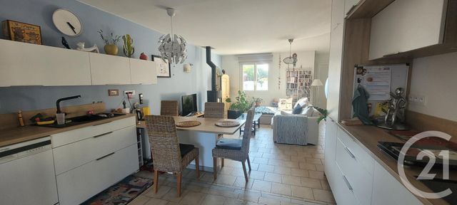 maison à vendre - 4 pièces - 88.38 m2 - VILLENEUVE LES MAGUELONE - 34 - LANGUEDOC-ROUSSILLON - Century 21 Terre Du Sud