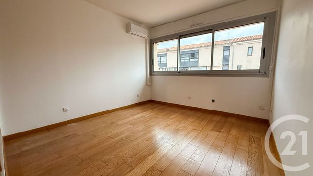 Appartement T2 à louer - 2 pièces - 61.0 m2 - LATTES - 34 - LANGUEDOC-ROUSSILLON - Century 21 Terre Du Sud