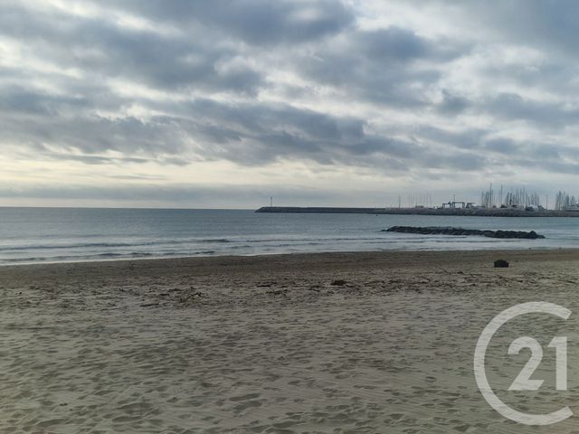 Appartement Studio à louer - 1 pièce - 22.18 m2 - PALAVAS LES FLOTS - 34 - LANGUEDOC-ROUSSILLON - Century 21 Terre Du Sud