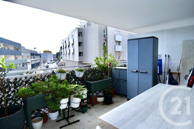 Appartement F3 à vendre - 3 pièces - 71.0 m2 - CASTELNAU LE LEZ - 34 - LANGUEDOC-ROUSSILLON - Century 21 Terre Du Sud