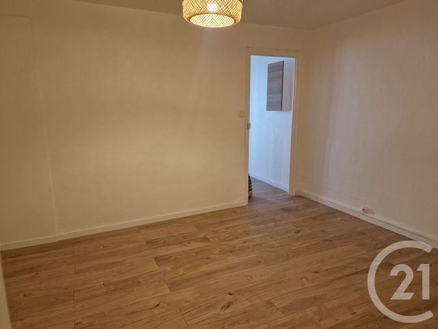 Appartement F3 à louer - 3 pièces - 49.22 m2 - MEZE - 34 - LANGUEDOC-ROUSSILLON - Century 21 Terre Du Sud