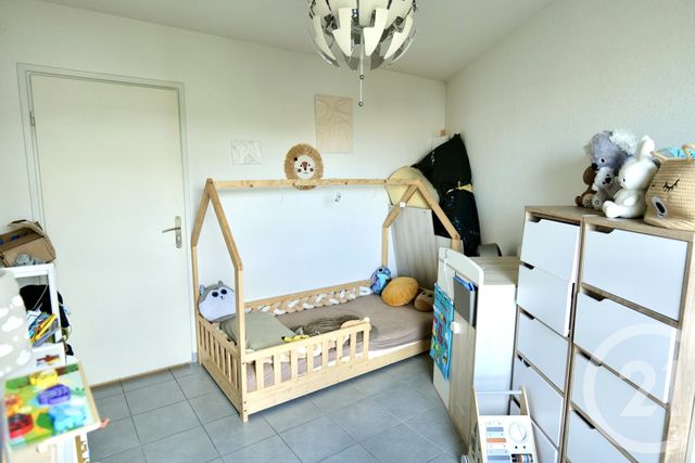 Appartement F3 à vendre - 3 pièces - 66.82 m2 - CASTELNAU LE LEZ - 34 - LANGUEDOC-ROUSSILLON - Century 21 Terre Du Sud