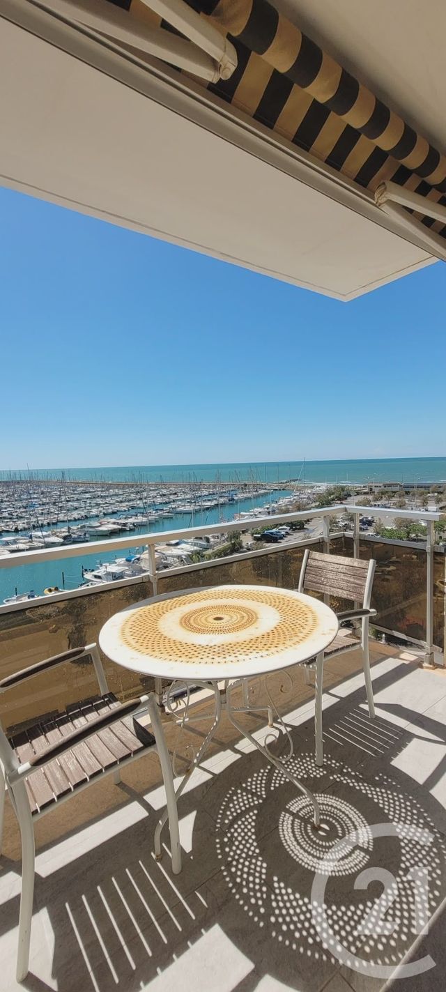 Appartement F2 à vendre - 2 pièces - 38.99 m2 - PALAVAS LES FLOTS - 34 - LANGUEDOC-ROUSSILLON - Century 21 Terre Du Sud