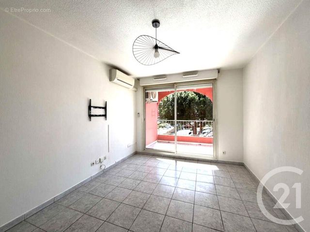 Appartement F2 à vendre LATTES