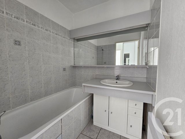 Appartement F2 à vendre - 2 pièces - 33.92 m2 - LATTES - 34 - LANGUEDOC-ROUSSILLON - Century 21 Terre Du Sud