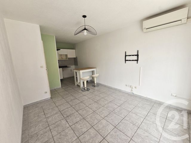 Appartement F2 à vendre - 2 pièces - 33.92 m2 - LATTES - 34 - LANGUEDOC-ROUSSILLON - Century 21 Terre Du Sud