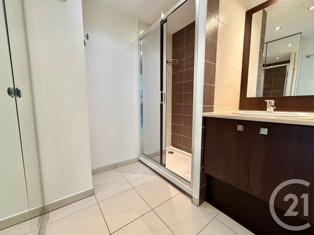 Appartement T3 à louer - 3 pièces - 80.21 m2 - MONTPELLIER - 34 - LANGUEDOC-ROUSSILLON - Century 21 Terre Du Sud