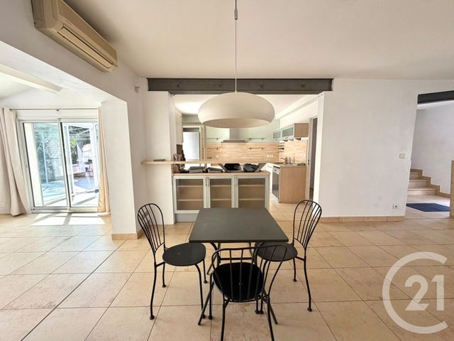 maison à louer - 5 pièces - 135.97 m2 - LATTES - 34 - LANGUEDOC-ROUSSILLON - Century 21 Terre Du Sud