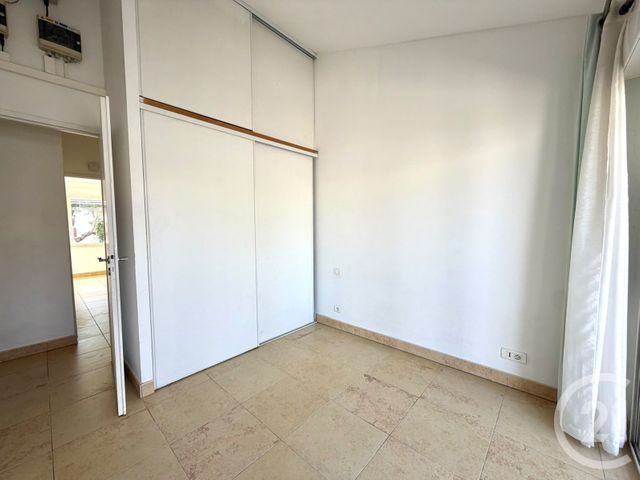 maison à louer - 5 pièces - 135.97 m2 - LATTES - 34 - LANGUEDOC-ROUSSILLON - Century 21 Terre Du Sud