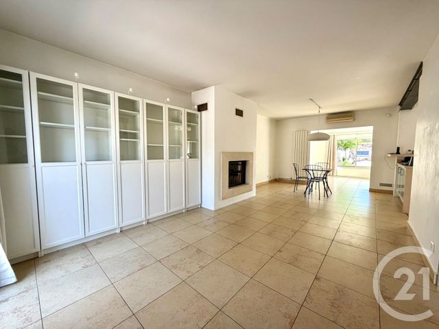 maison à louer - 5 pièces - 135.97 m2 - LATTES - 34 - LANGUEDOC-ROUSSILLON - Century 21 Terre Du Sud