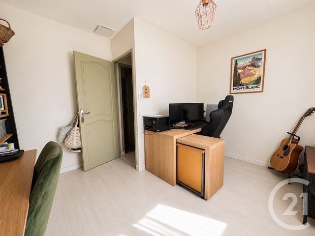 maison à louer - 5 pièces - 99.5 m2 - VILLENEUVE LES MAGUELONE - 34 - LANGUEDOC-ROUSSILLON - Century 21 Terre Du Sud