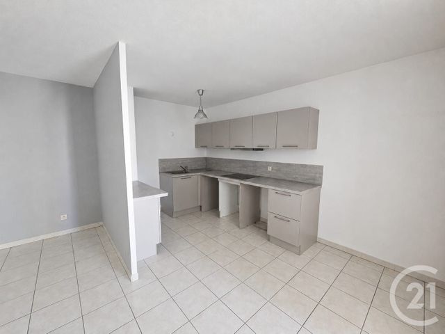Appartement T3 à louer LATTES