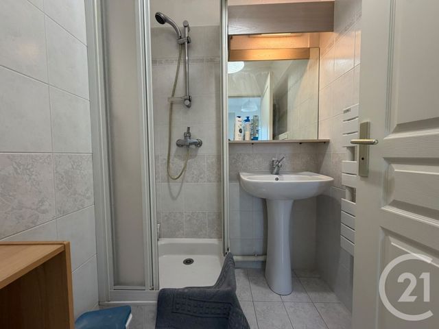 Appartement T3 à louer - 3 pièces - 90.07 m2 - LATTES - 34 - LANGUEDOC-ROUSSILLON - Century 21 Terre Du Sud