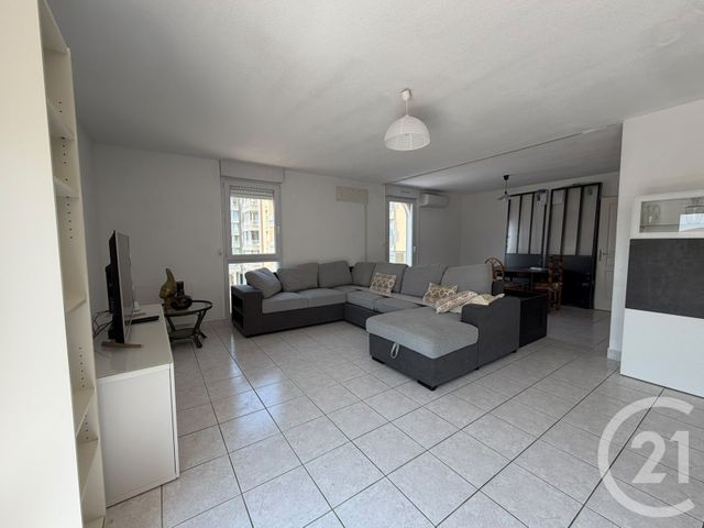 Appartement T3 à louer - 3 pièces - 90.07 m2 - LATTES - 34 - LANGUEDOC-ROUSSILLON - Century 21 Terre Du Sud