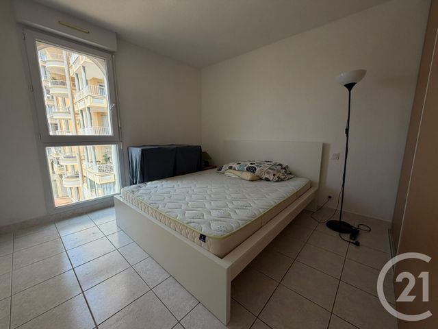 Appartement T3 à louer - 3 pièces - 90.07 m2 - LATTES - 34 - LANGUEDOC-ROUSSILLON - Century 21 Terre Du Sud