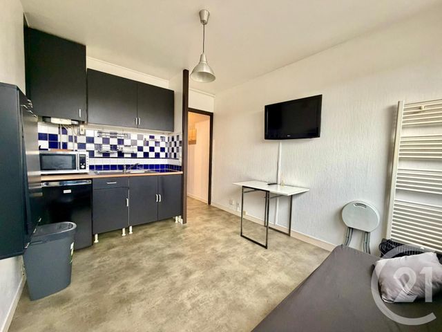 Appartement Studio à louer MAUGUIO CARNON