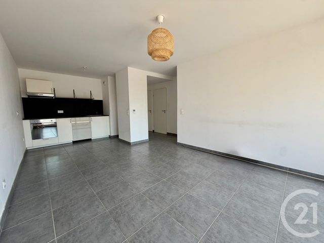 Appartement T2 à louer - 2 pièces - 45.0 m2 - CASTELNAU LE LEZ - 34 - LANGUEDOC-ROUSSILLON - Century 21 Terre Du Sud
