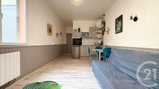 Appartement Studio à louer - 1 pièce - 22.18 m2 - PALAVAS LES FLOTS - 34 - LANGUEDOC-ROUSSILLON - Century 21 Terre Du Sud