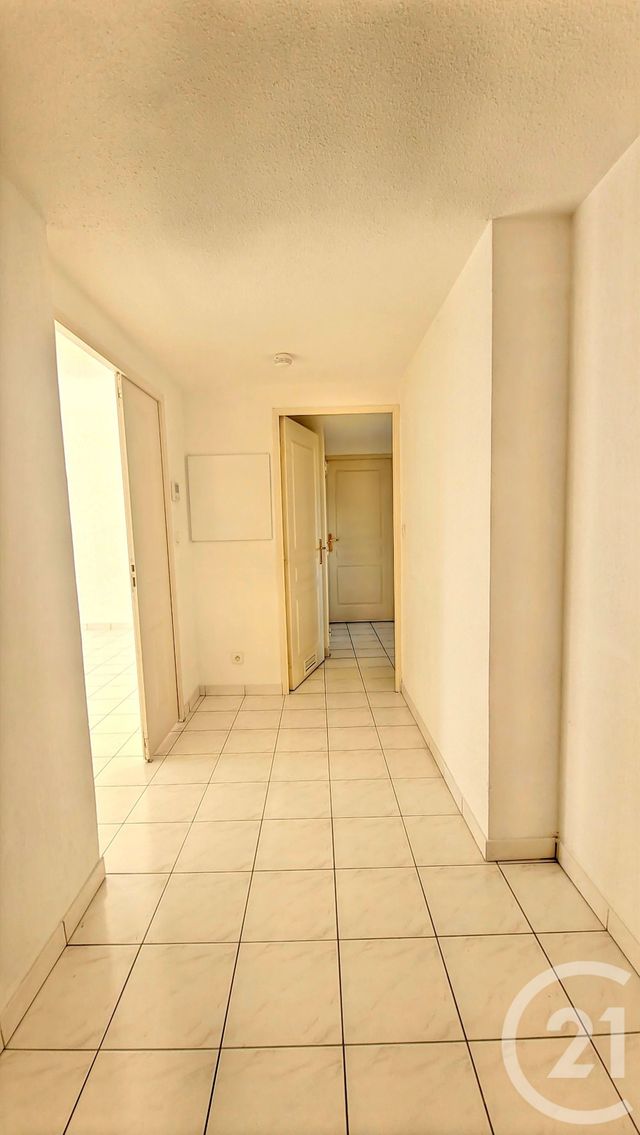 Appartement F3 à vendre - 3 pièces - 77.23 m2 - LATTES - 34 - LANGUEDOC-ROUSSILLON - Century 21 Terre Du Sud