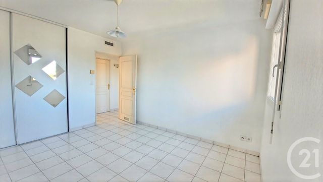 Appartement F3 à vendre - 3 pièces - 77.23 m2 - LATTES - 34 - LANGUEDOC-ROUSSILLON - Century 21 Terre Du Sud