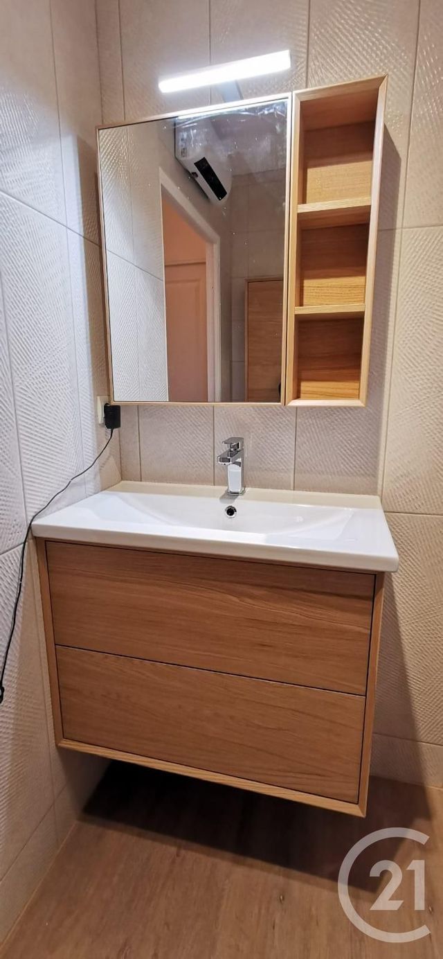 Appartement F2 à louer - 2 pièces - 46.23 m2 - LATTES - 34 - LANGUEDOC-ROUSSILLON - Century 21 Terre Du Sud