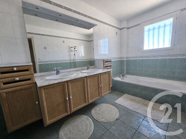 maison à vendre - 6 pièces - 174.36 m2 - PEROLS - 34 - LANGUEDOC-ROUSSILLON - Century 21 Terre Du Sud