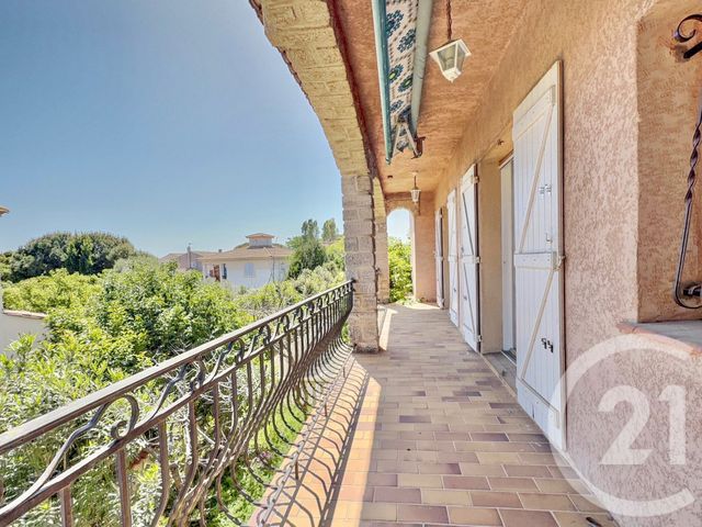 maison à vendre - 9 pièces - 258.02 m2 - PEROLS - 34 - LANGUEDOC-ROUSSILLON - Century 21 Terre Du Sud